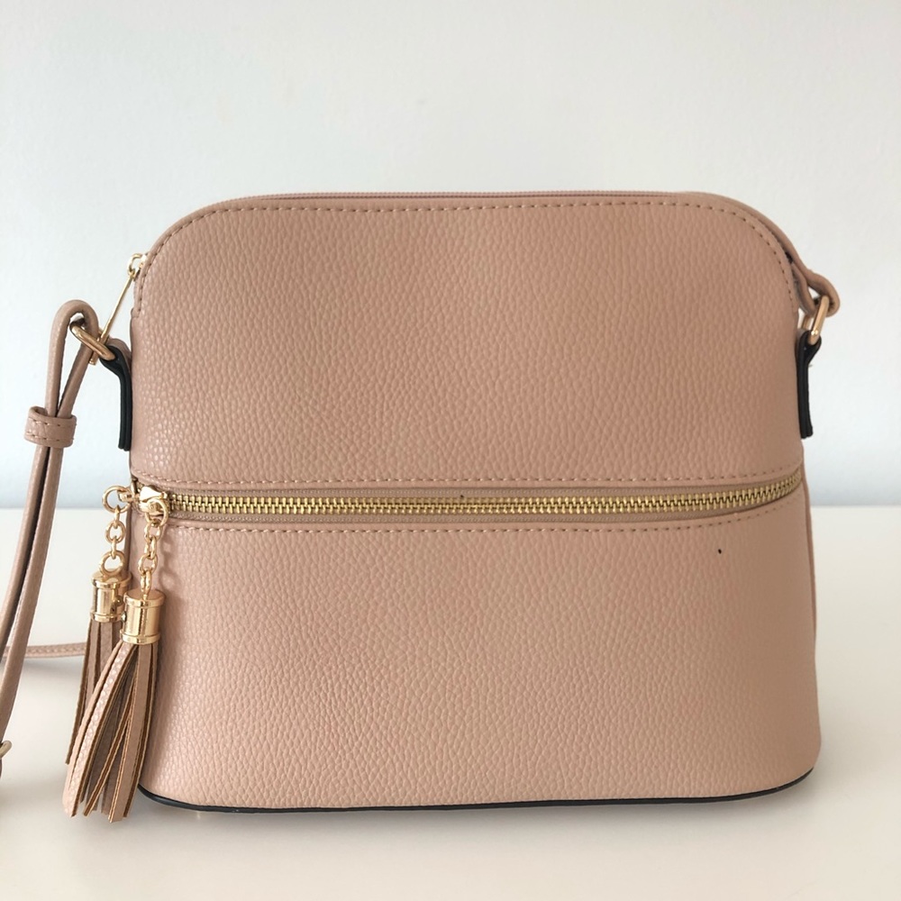 Beige crossbody purse